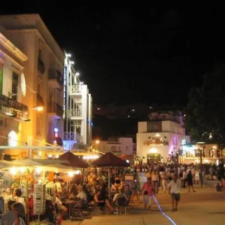 2 Bedroom 5 Min Falesia And Close To Center - I Lejlighed *